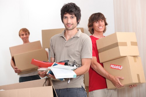 Packing boxes for student removals in London