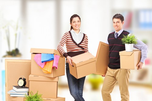 Practical urban moving service with a van in London