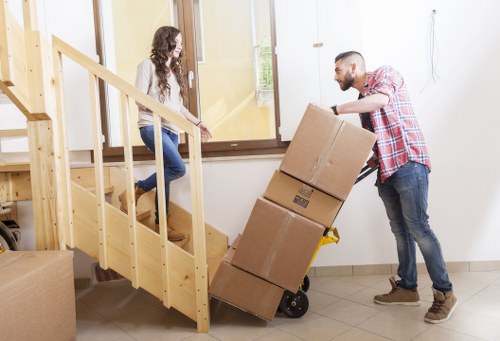 Choosing the right size removal van in London